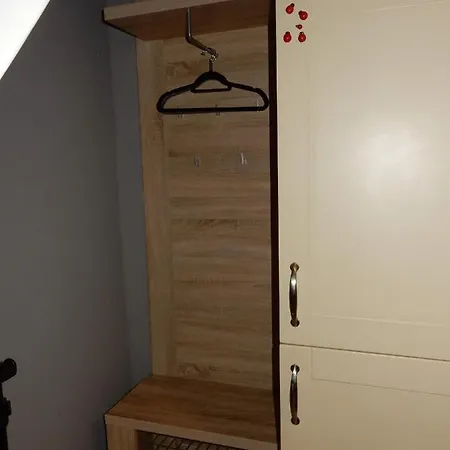 Apartman Haus 25 *